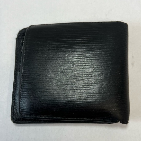 Louis Vuitton‎ Epi bifold wallet ￼ - Picture 2 of 13